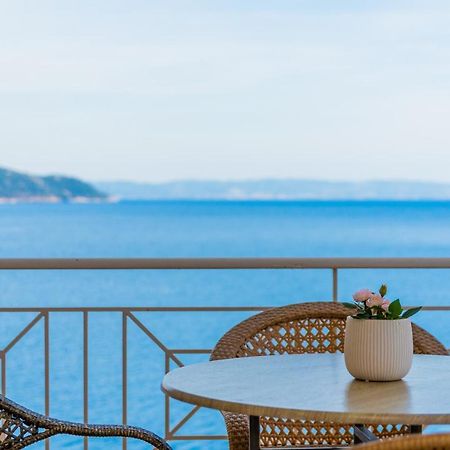 Anesis Seaview Apartment 2 Neos Marmaras Bagian luar foto