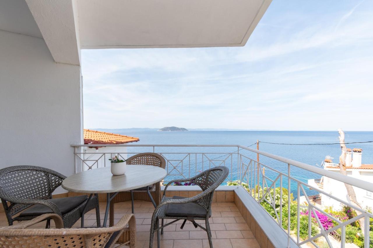 Anesis Seaview Apartment 2 Neos Marmaras Bagian luar foto