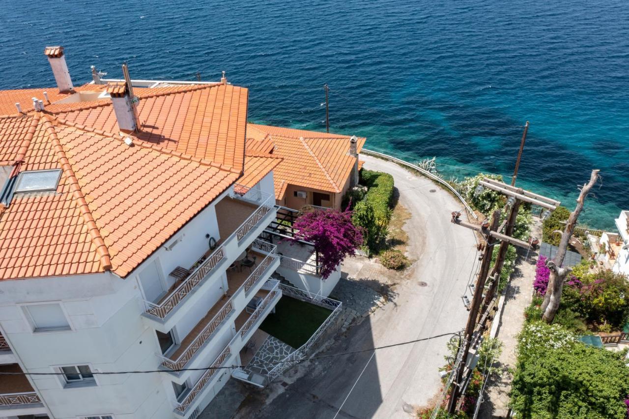 Anesis Seaview Apartment 2 Neos Marmaras Bagian luar foto