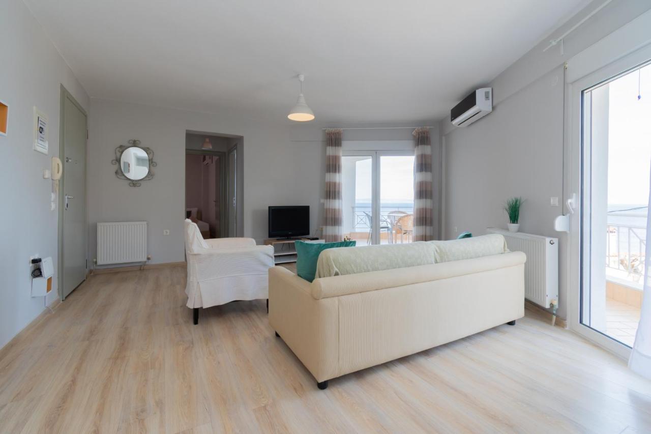 Anesis Seaview Apartment 2 Neos Marmaras Bagian luar foto