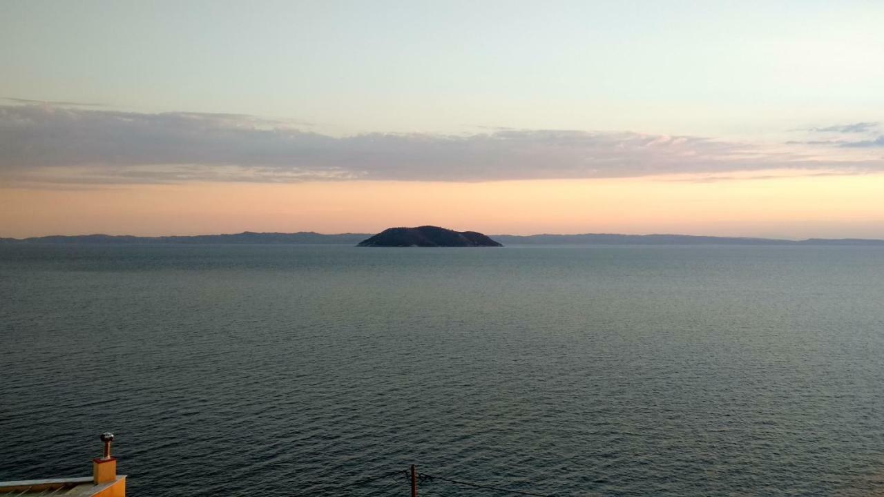 Anesis Seaview Apartment 2 Neos Marmaras Bagian luar foto